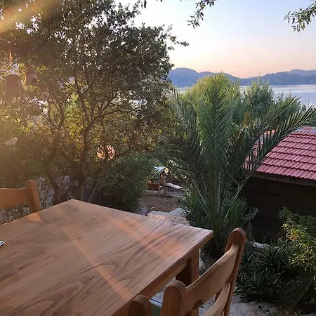 Palmira Bungalow & Camping * Selimiye (Aegean)